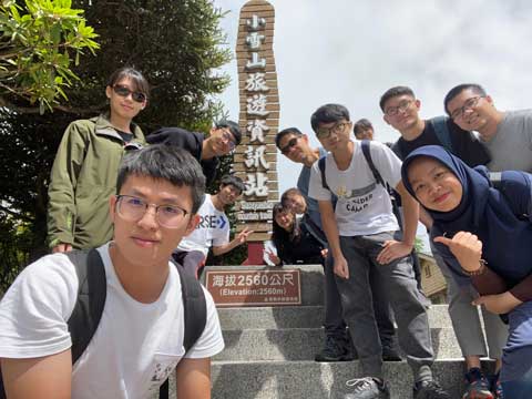 2020-Summer-retreat-to-Daxueshan_s
